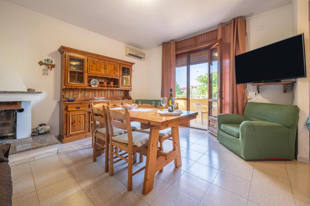 Casa Vacanze San Giovanni San Giovanni Suèrgiu Екстериор снимка